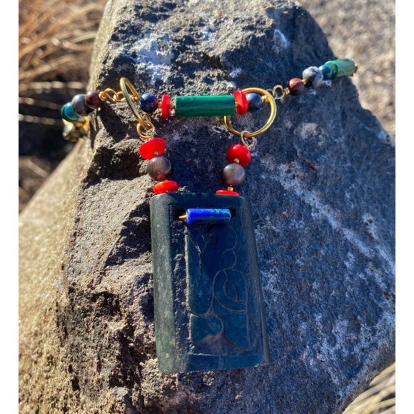 Indigenous Made Ritual necklace - Picture 4 of 6